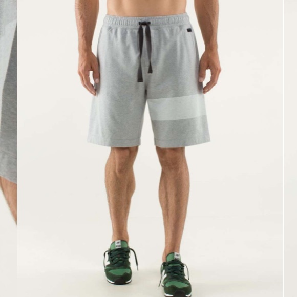 lululemon athletica Other - Lululemon Men’s Rise Short in Silver Slate Size S